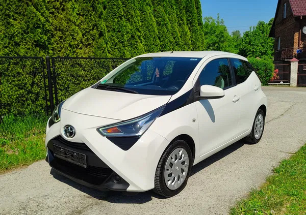 toyota Toyota Aygo cena 44990 przebieg: 37000, rok produkcji 2019 z Sulejów